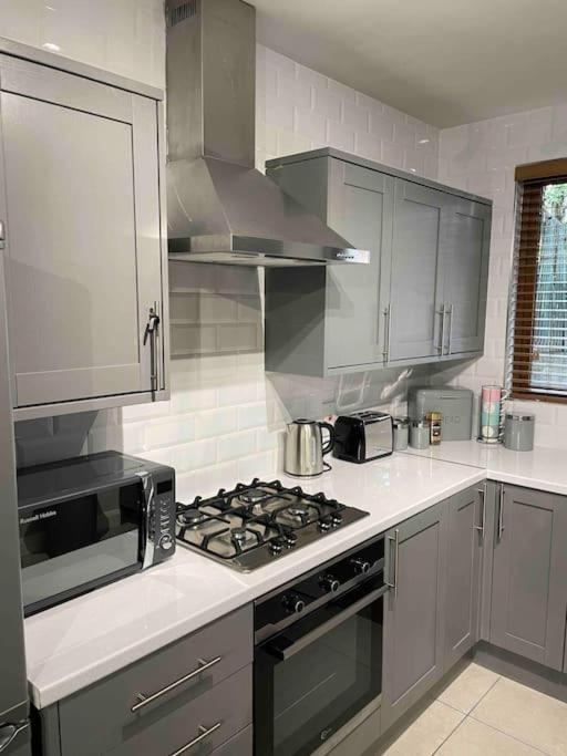 Villa Close To Centre.modern Opened Planned *